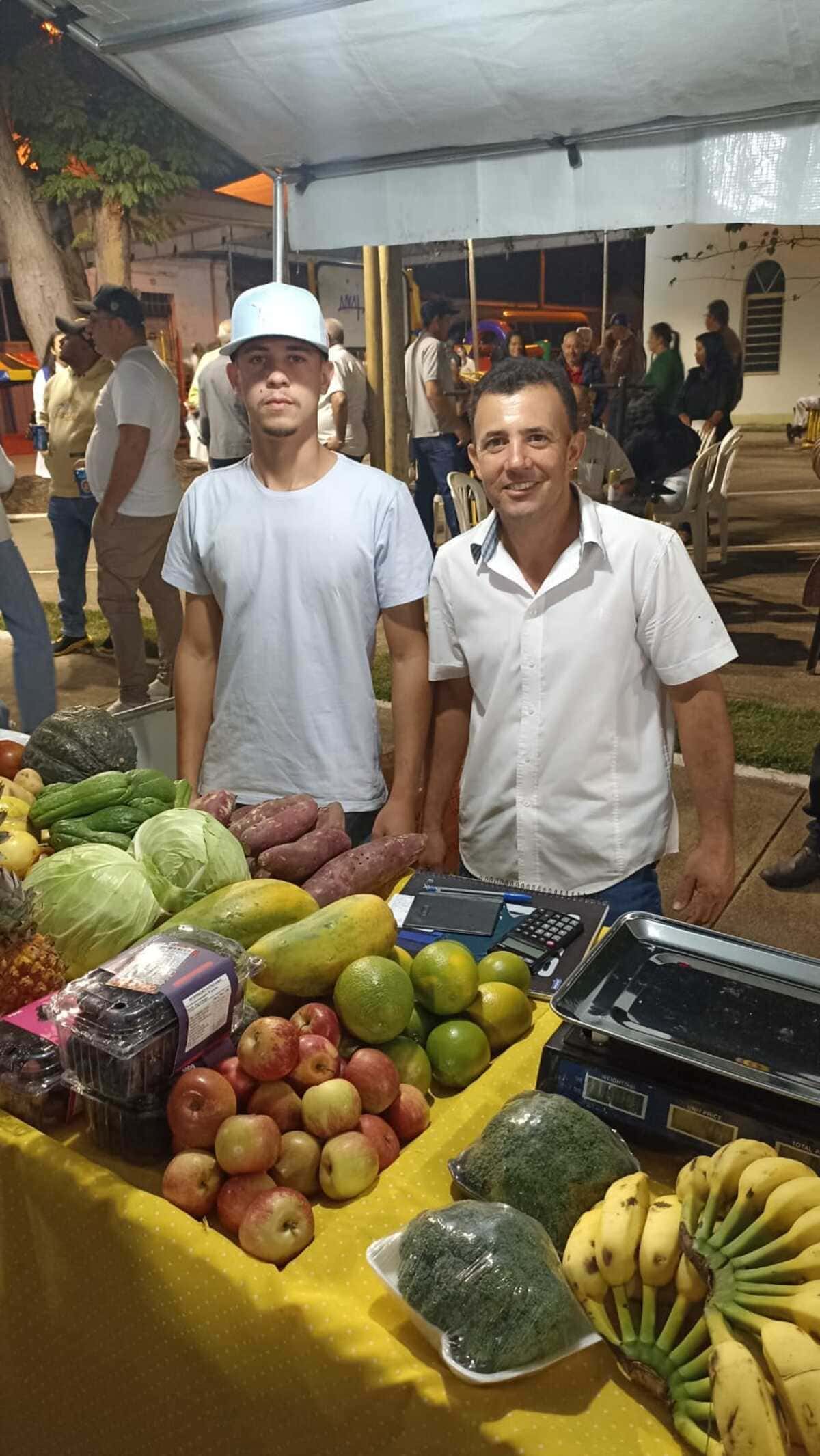 Feira da AgriCultura Douradoquara - MG